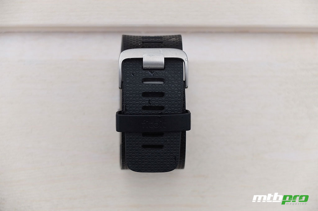 El Fitbit Surge es perfecto como reloj de uso diario, es ligero y cómodo
