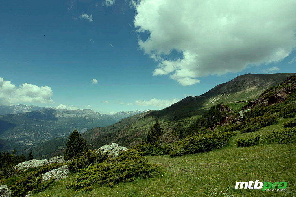 El escenario privilegiado de la Big Ride Puro Pirineo va a exigir el máximo de cada participante