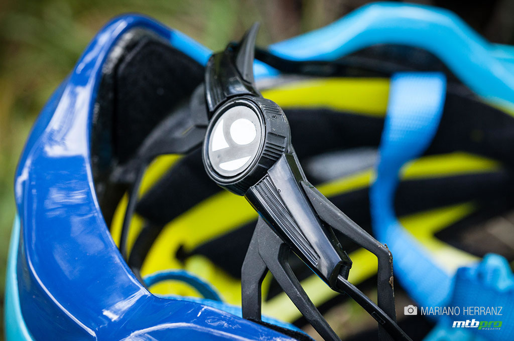 http://www.mtbpro.es/sites/default/files/MTB-pro-41-Bontrager-Rally-MIPSmhs16_MG_2163.jpg
