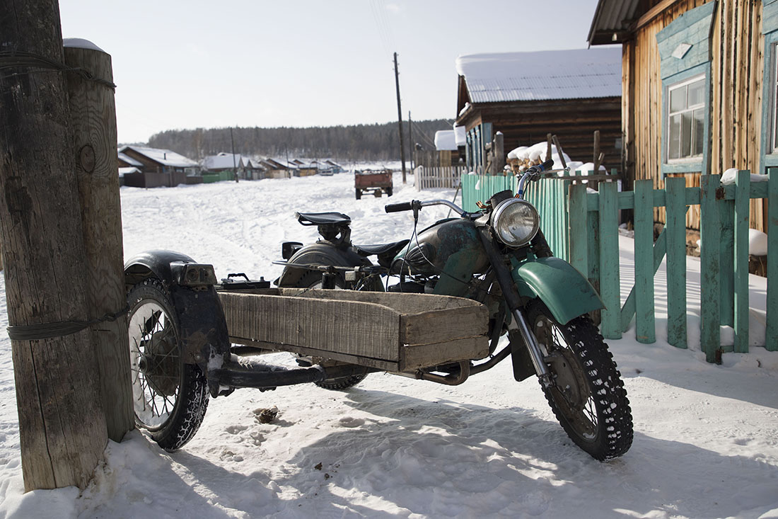 Aventura sobre el hielo. Recorriendo el lago Baikal en Fat Bike Aventura sobre el hielo. Recorriendo el lago Baikal en Fat Bike