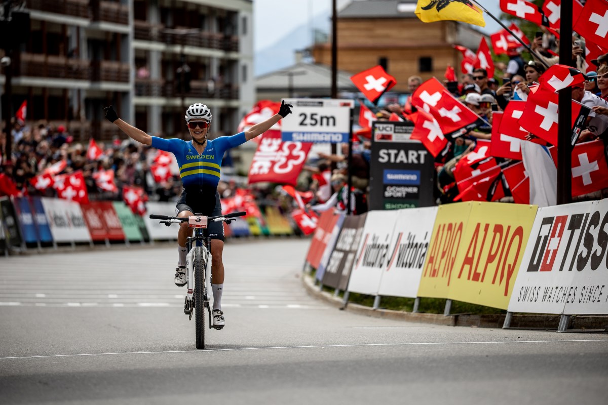 Así es la Canyon Lux World Cup CFR ‘sub 11’ de Jenny Rissveds, nueva Campeona del Mundo XCO