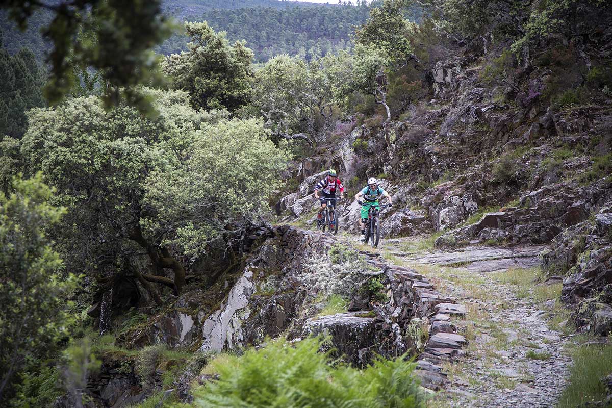 España, el paraíso del Trail; Viajes MTB en España: Las Hurdes y la Sierra de Francia