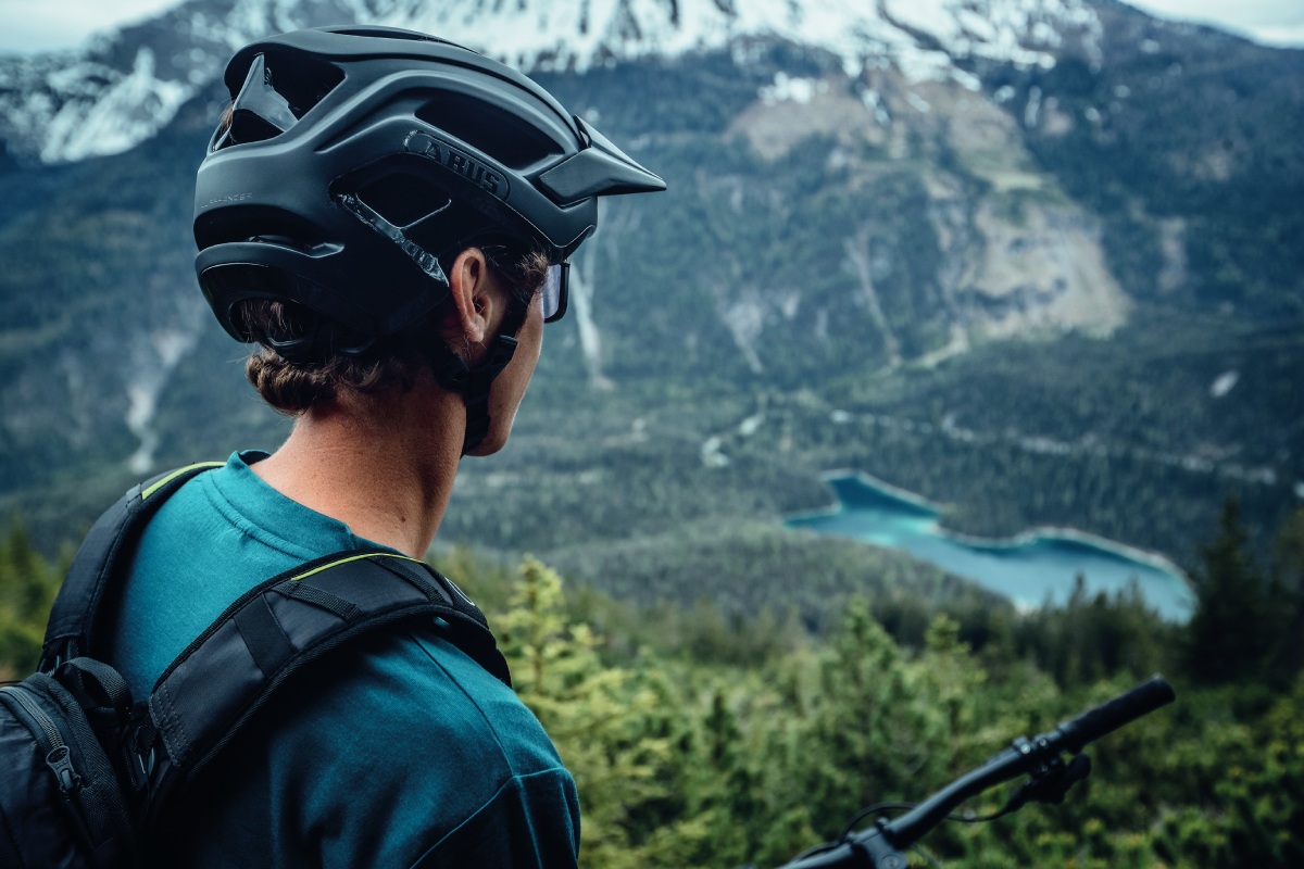 ABUS CliffHanger, la mejor opción de casco trail de la marca alemana