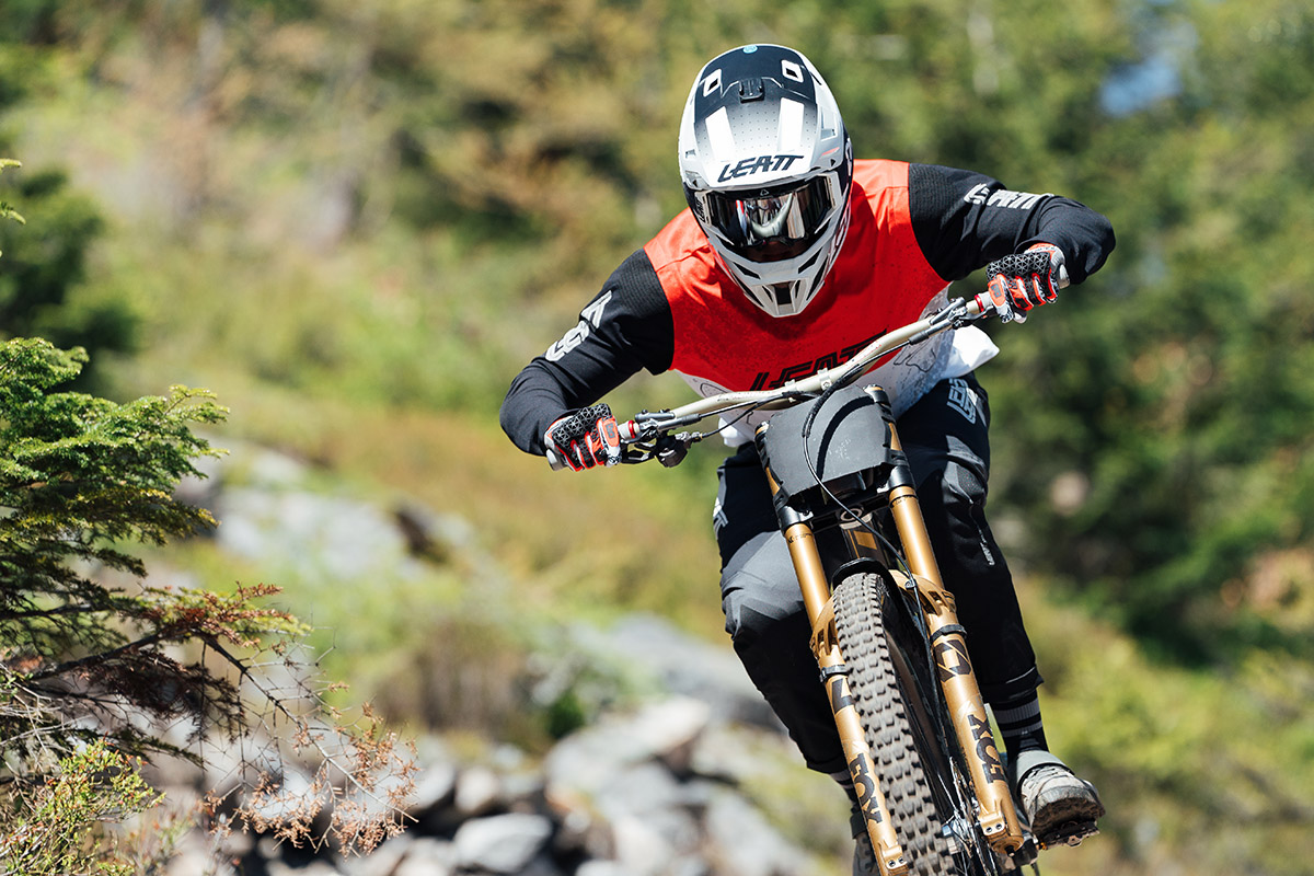 ¡Hasta un 45% de descuento! Leatt se apunta al Black Friday