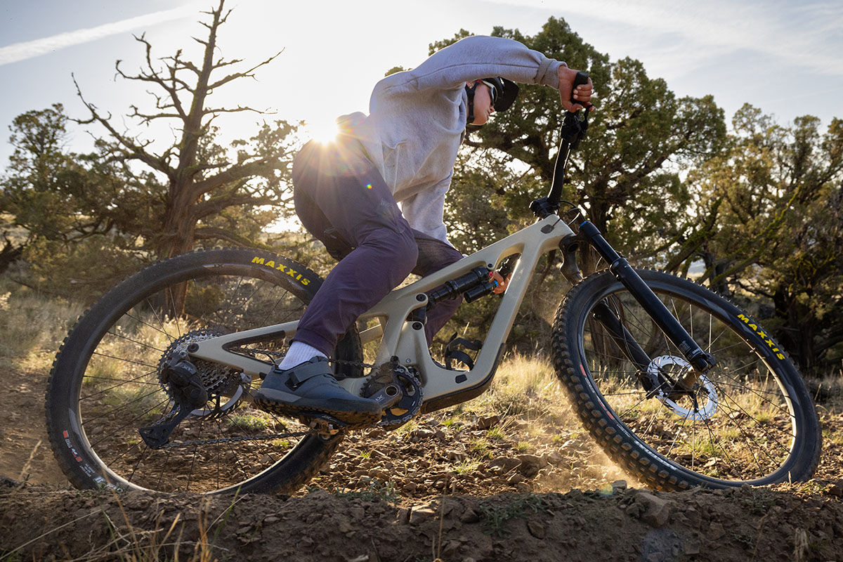 La tecnología electrónica e inalámbrica Di2 llega al Deore XT y al Deore La tecnología electrónica e inalámbrica Di2 llega al Deore XT y al Deore