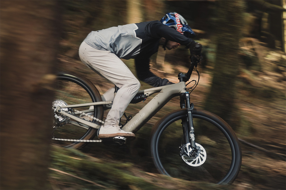 Llega la versión de aluminio de la Levo R: nueva Specialized Levo R Comp Alloy