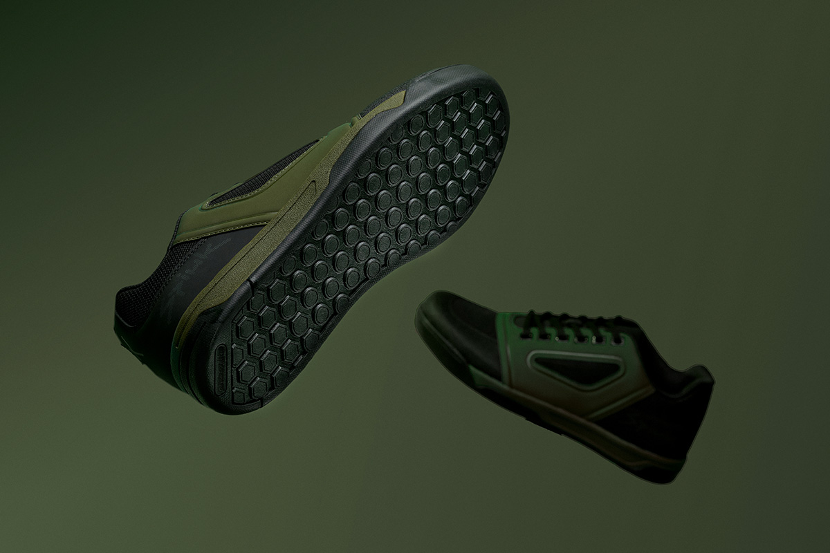Nuevas zapatillas Spiuk Roots para pedales de plataforma y uso polivalente