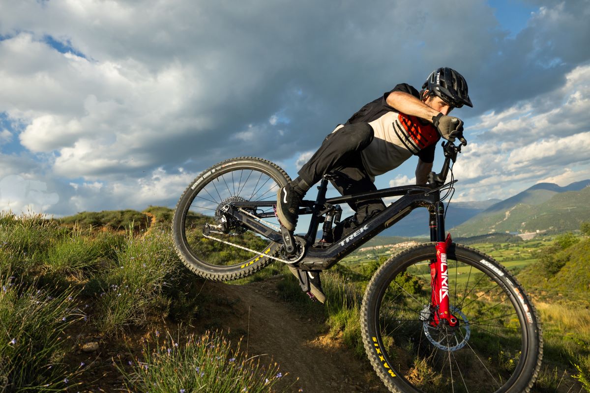 Nuevas Trek Fuel y Fuel+: trail convencional o eléctrico, con tres configuraciones intercambiables de suspensión a elegir