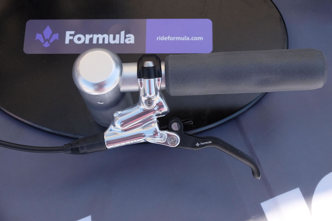 Sea Otter 2016: Frenos Formula Cura