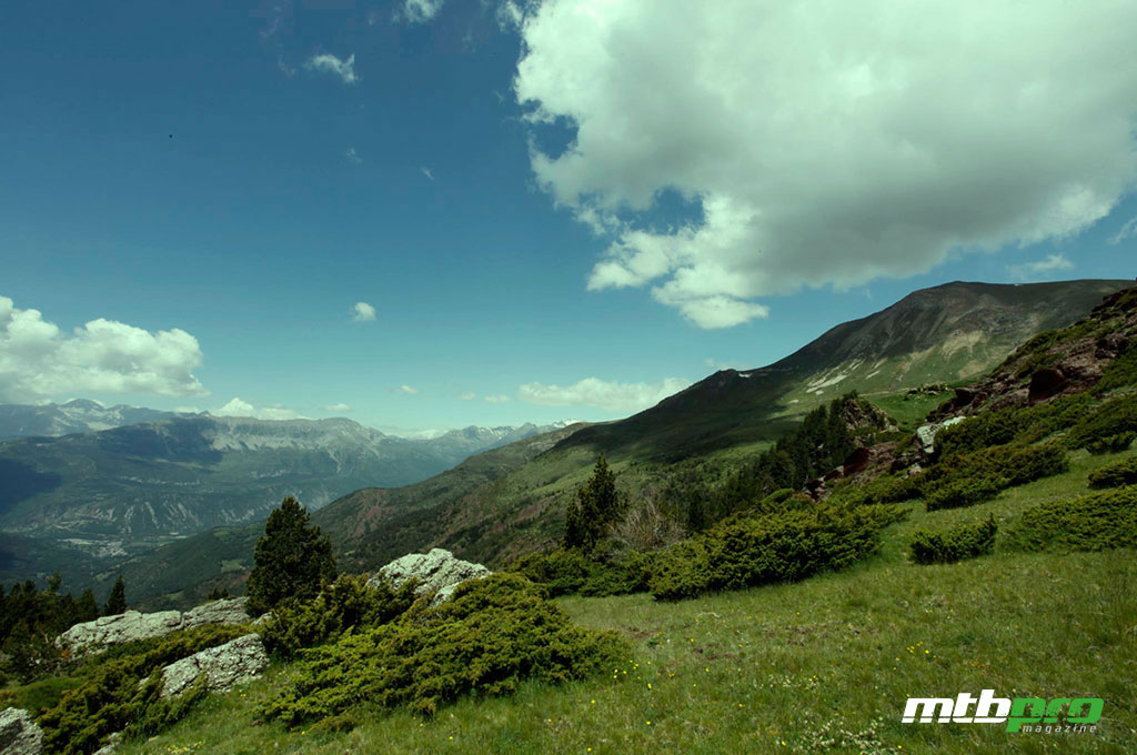 El escenario privilegiado de la Big Ride Puro Pirineo va a exigir el máximo de cada participante