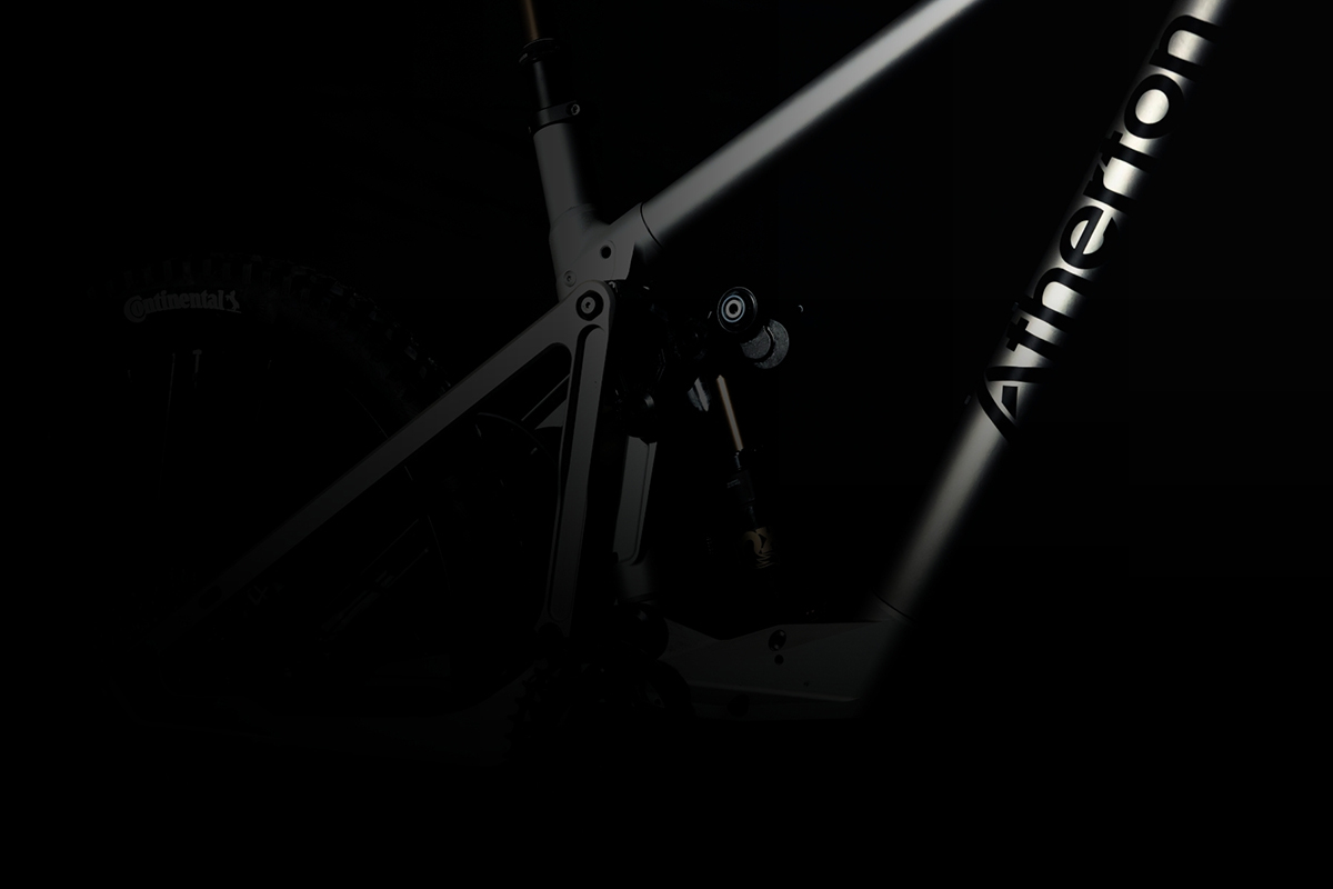 Los Atherton apuestan por Avinox para su primera e-Bike: Así es la S.170E