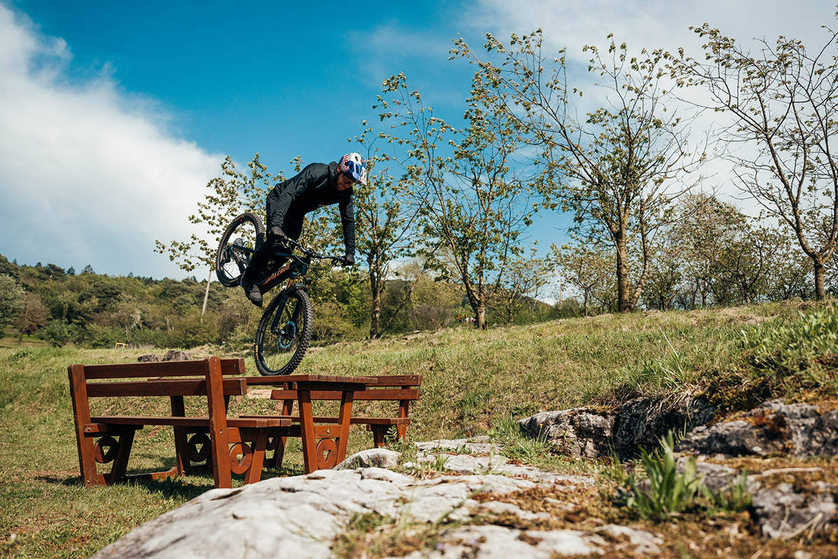 Primeras Pedaladas: Bosch CX actualizado con 750 W y 100 Nm y nuevo motor CX-R