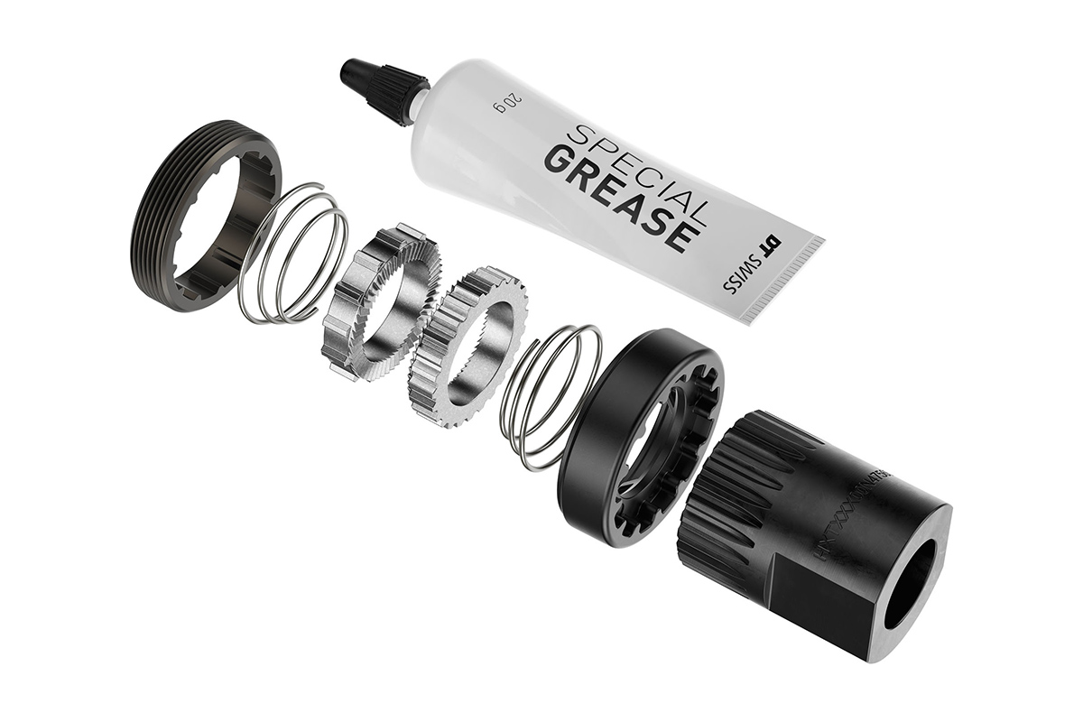 DT Swiss actualiza sus bujes con el kit Ratchet DF y renueva la gama 1700