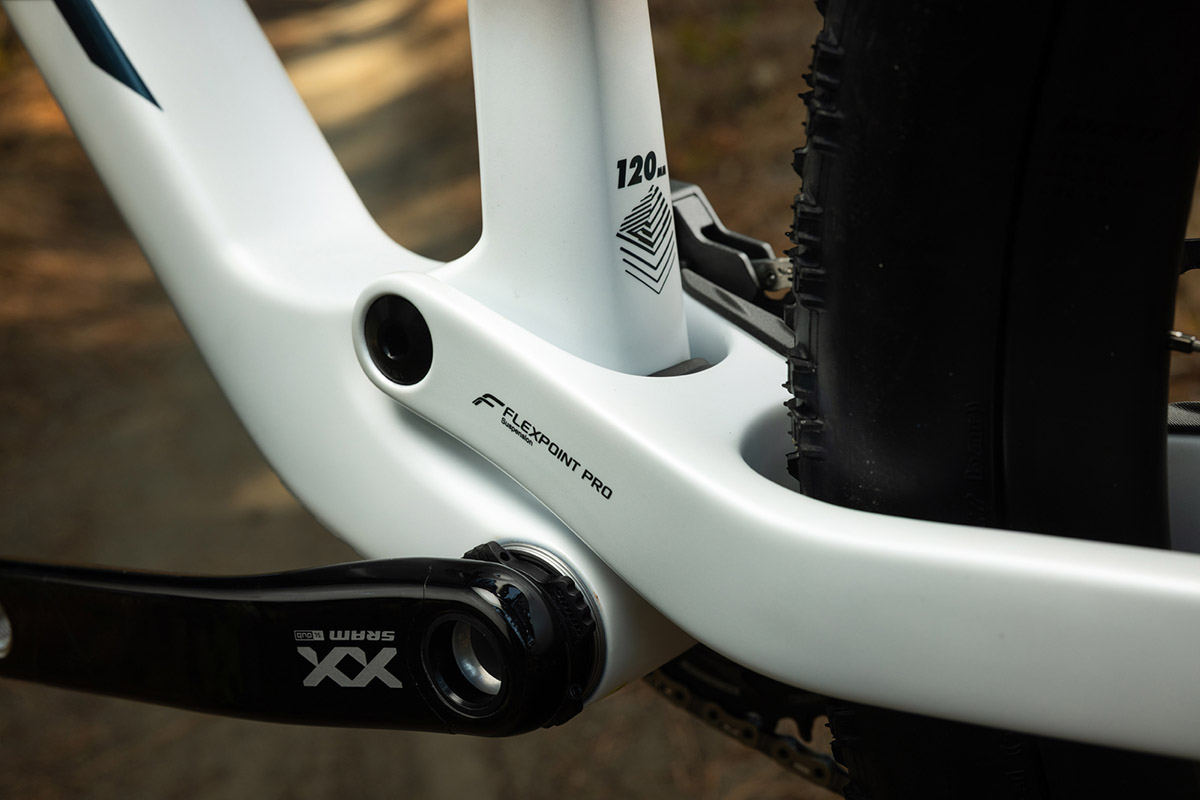 ¡Más ligera, eficaz y ya Campeona del Mundo! nueva Giant Anthem Advanced SL