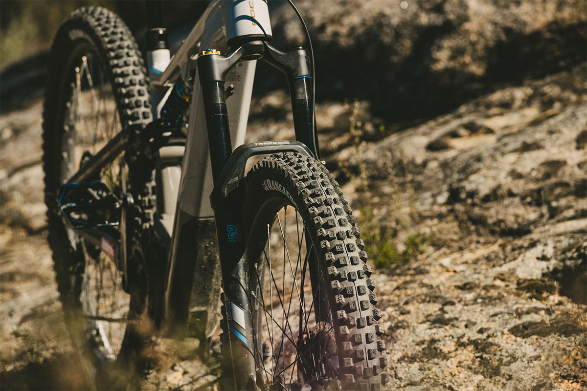 Nuevo neumático Goodyear Wrangler para Enduro y e-bikes en terreno seco y rocoso