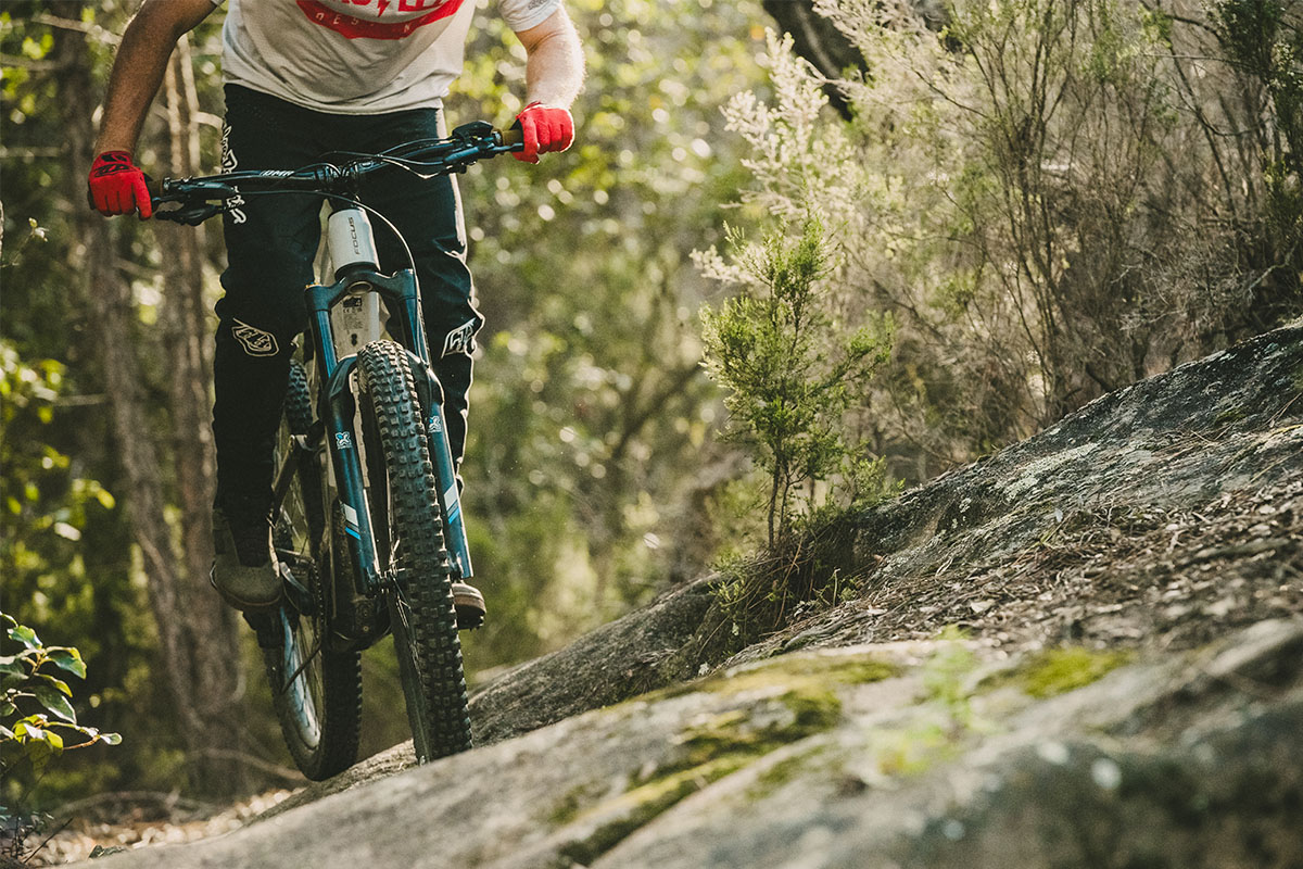 Nuevo neumático Goodyear Wrangler para Enduro y e-bikes en terreno seco y rocoso