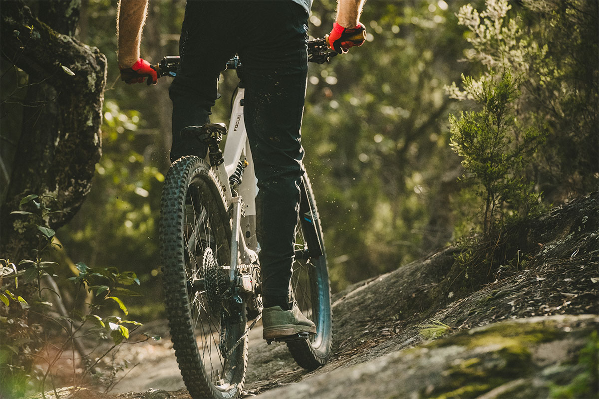 Nuevo neumático Goodyear Wrangler para Enduro y e-bikes en terreno seco y rocoso