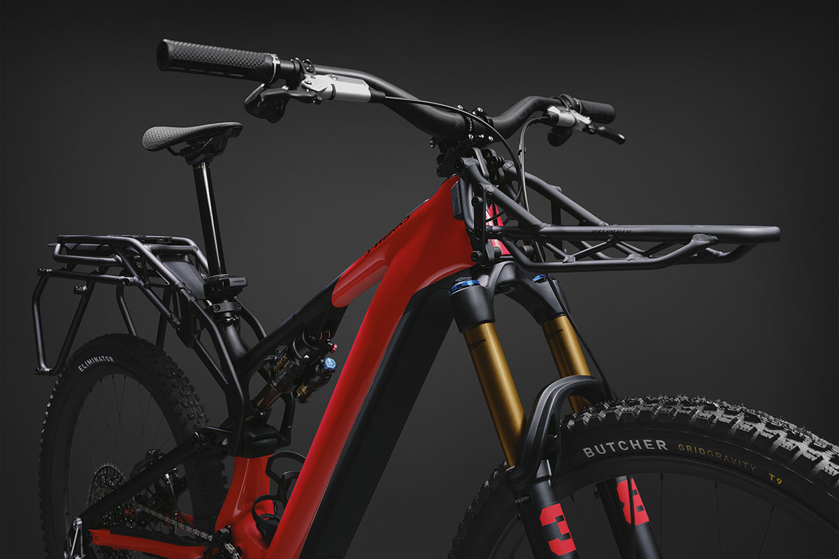 Una Levo 4 para bikepacking y commuting. Nueva S-Works Levo X y “racks” delantero y trasero