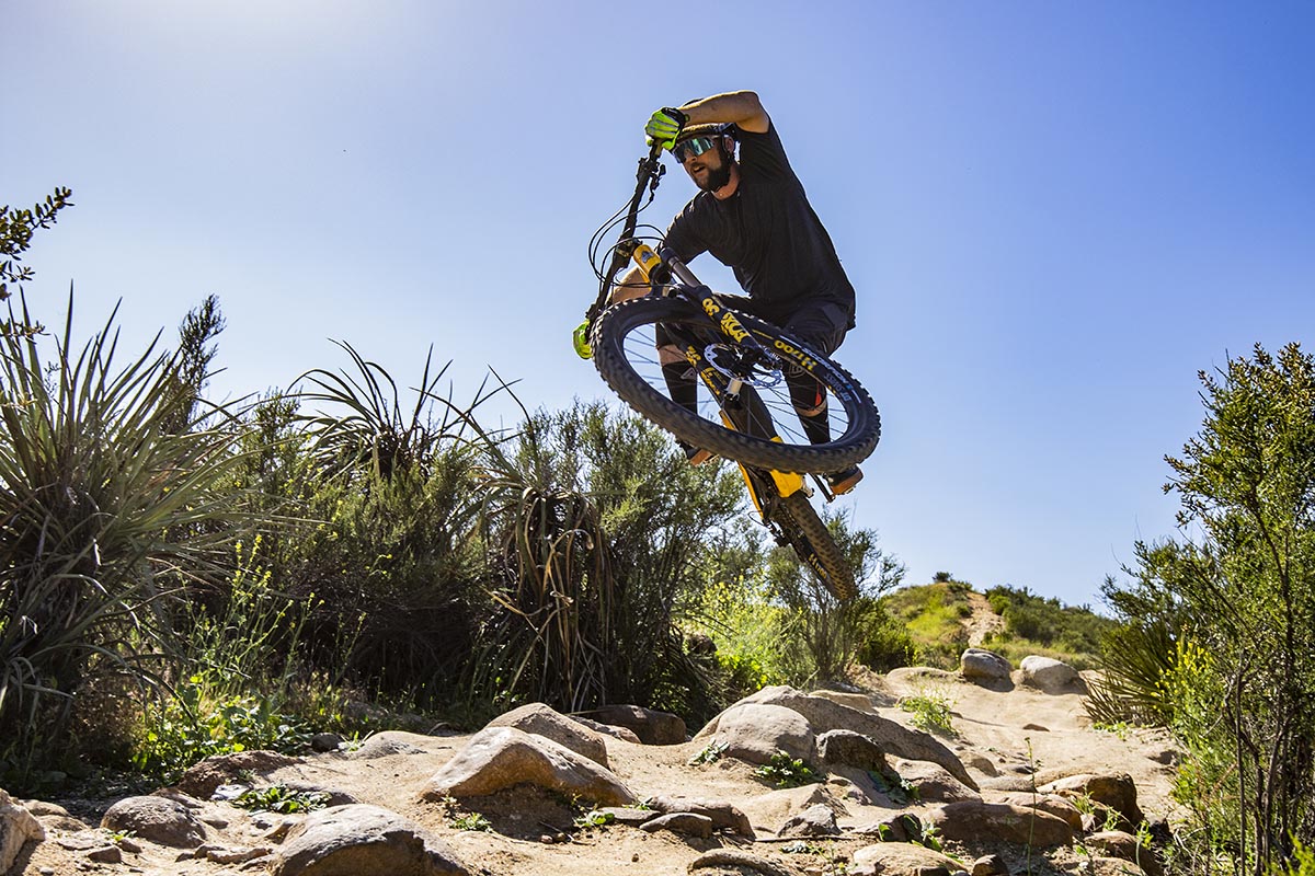 Nuevos Pirelli Scorpion e-MTB con SmartGRIP+
