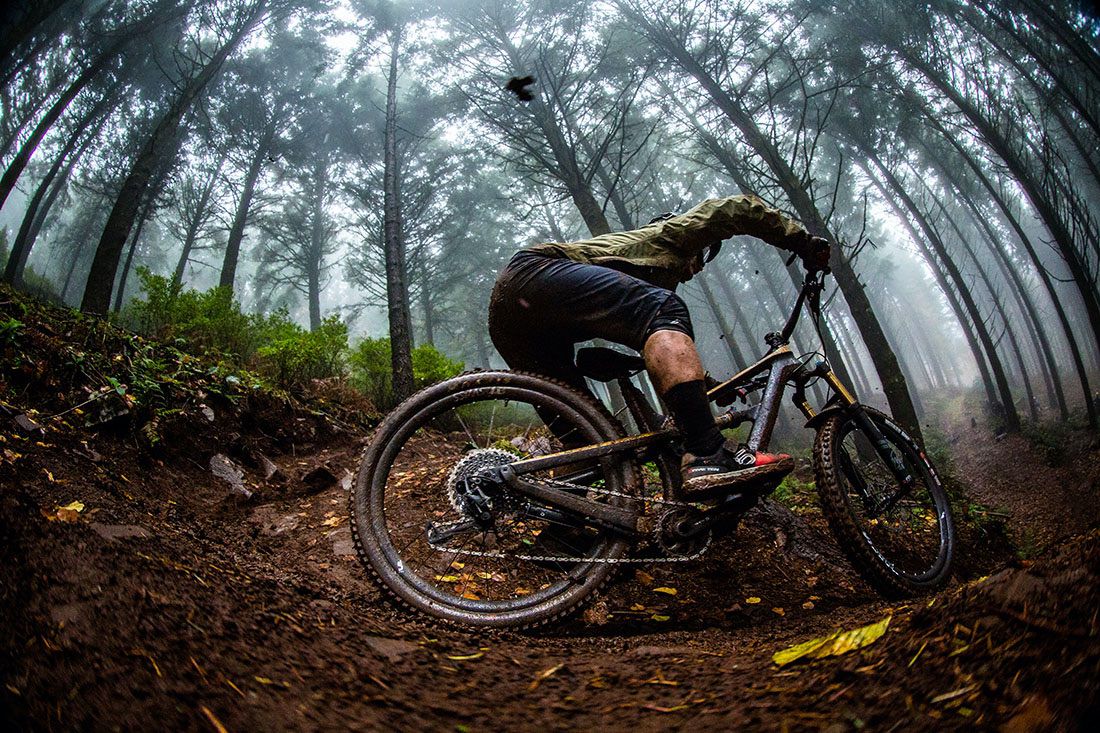 Guía rápida: sistemas de suspensión para MTB