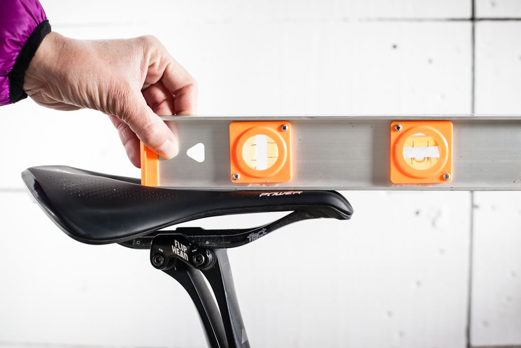 Como colocar y ajustar el sillín de tu bicicleta - Sillín