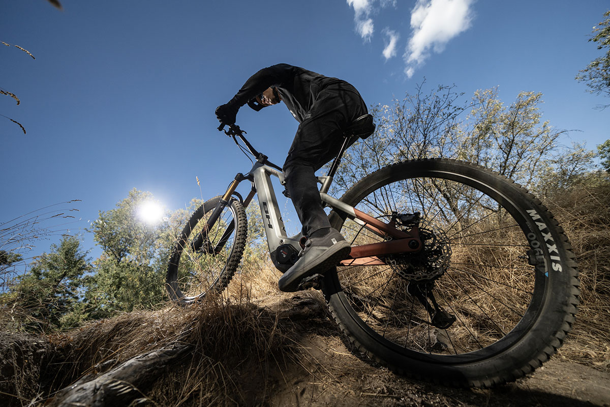 Rutás más largas y poderosas entre el trail y el enduro con la BH iLynx+ NX Trail 8.8