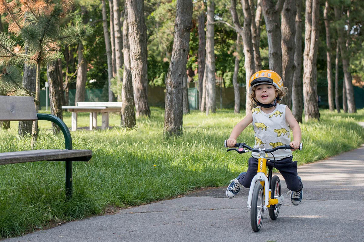 Specialized Hotwalk: Bicis sin pedales o de equilibrio para niñ@s