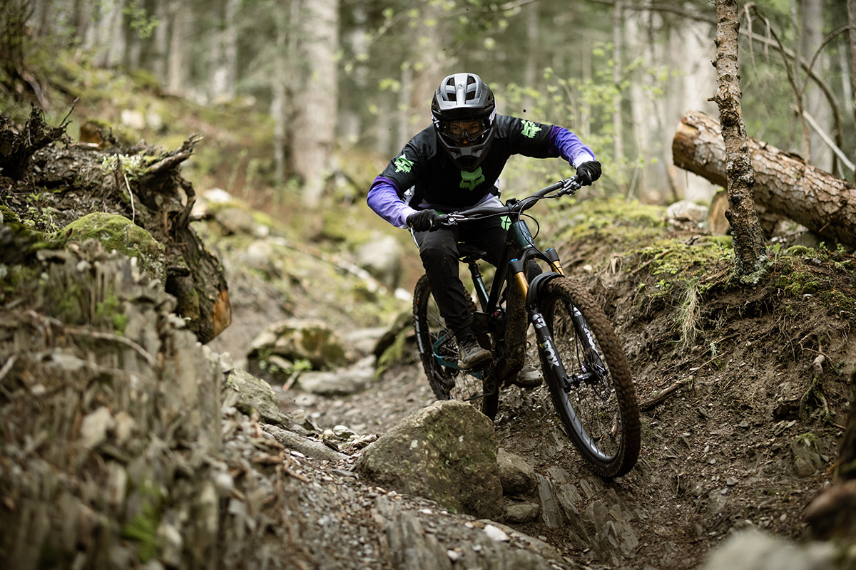 Supera el miedo y bloqueo en trialeras: gestión mental, velocidad y seguridad