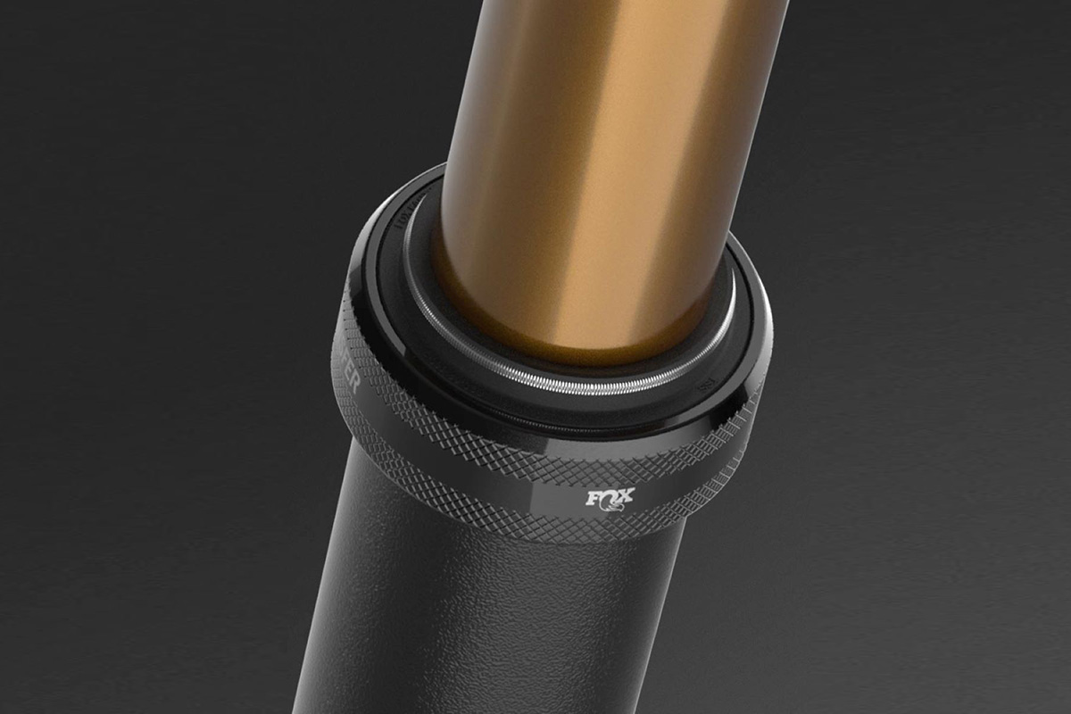 ¿Por qué cruje mi tija telescópica? Guía de limpieza rápida (sin desmontar)