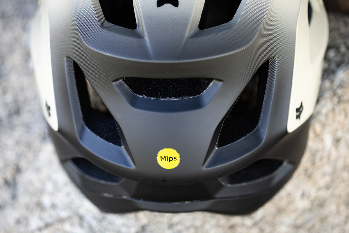 Máxima protección, mejor ajuste y más ligero; probamos el casco Fox Speedframe Pro Mips