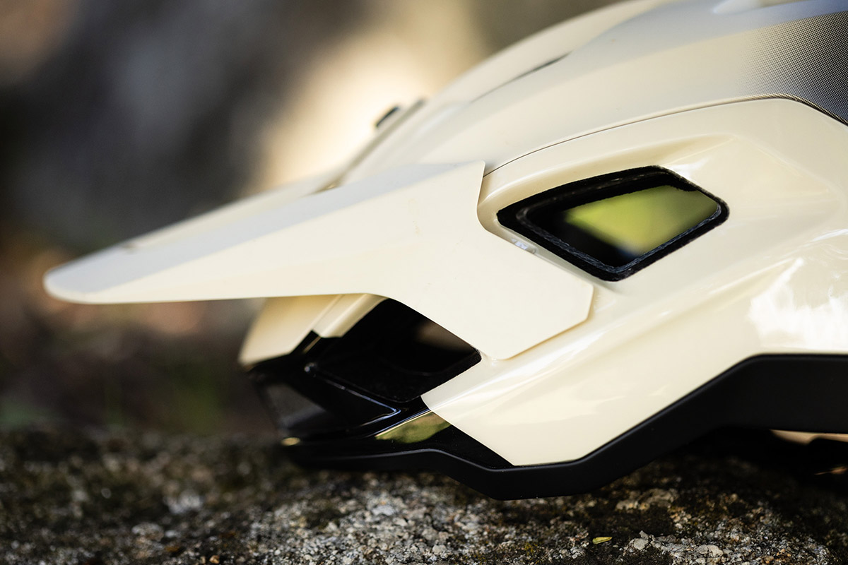 Máxima protección, mejor ajuste y más ligero; probamos el casco Fox Speedframe Pro Mips