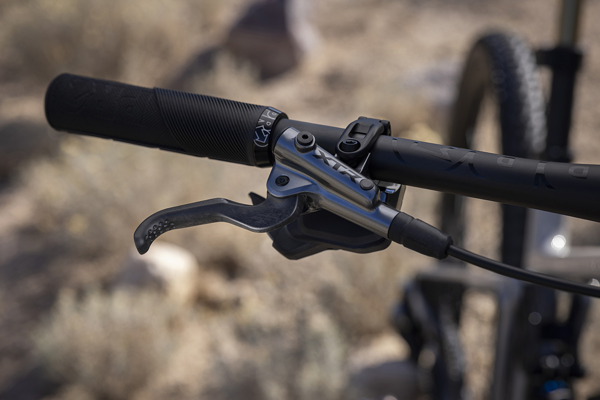 ¡Tres opciones diferentes para XC, Downcountry o Enduro! Así son los nuevos frenos XTR M9200 Di2 