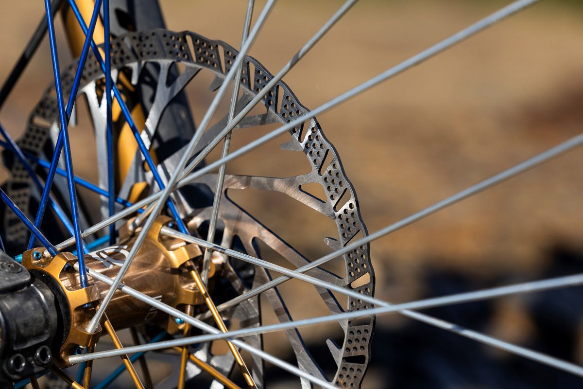 Las ventajas de combinar las pastillas Pro (las verdes) y los discos Shark de Galfer
