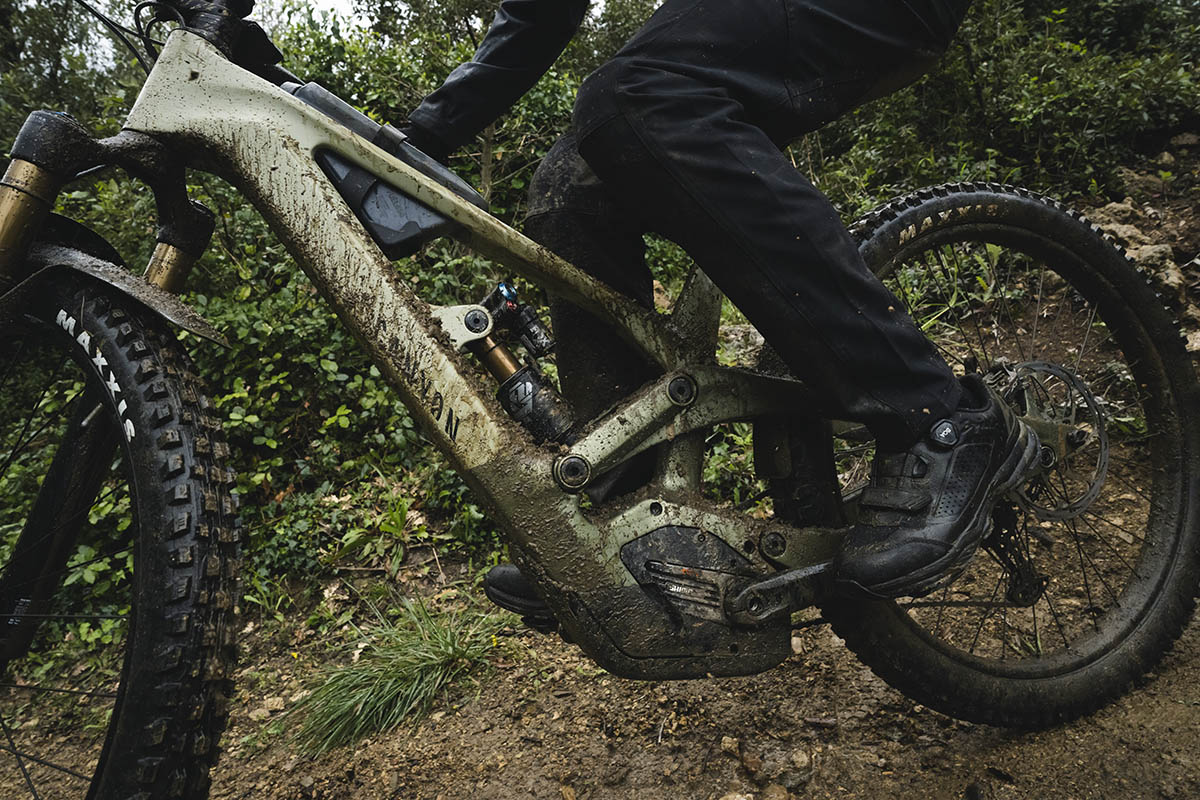 Limpia tu transmisión de barro; la guía definitiva para no dañar los componentes