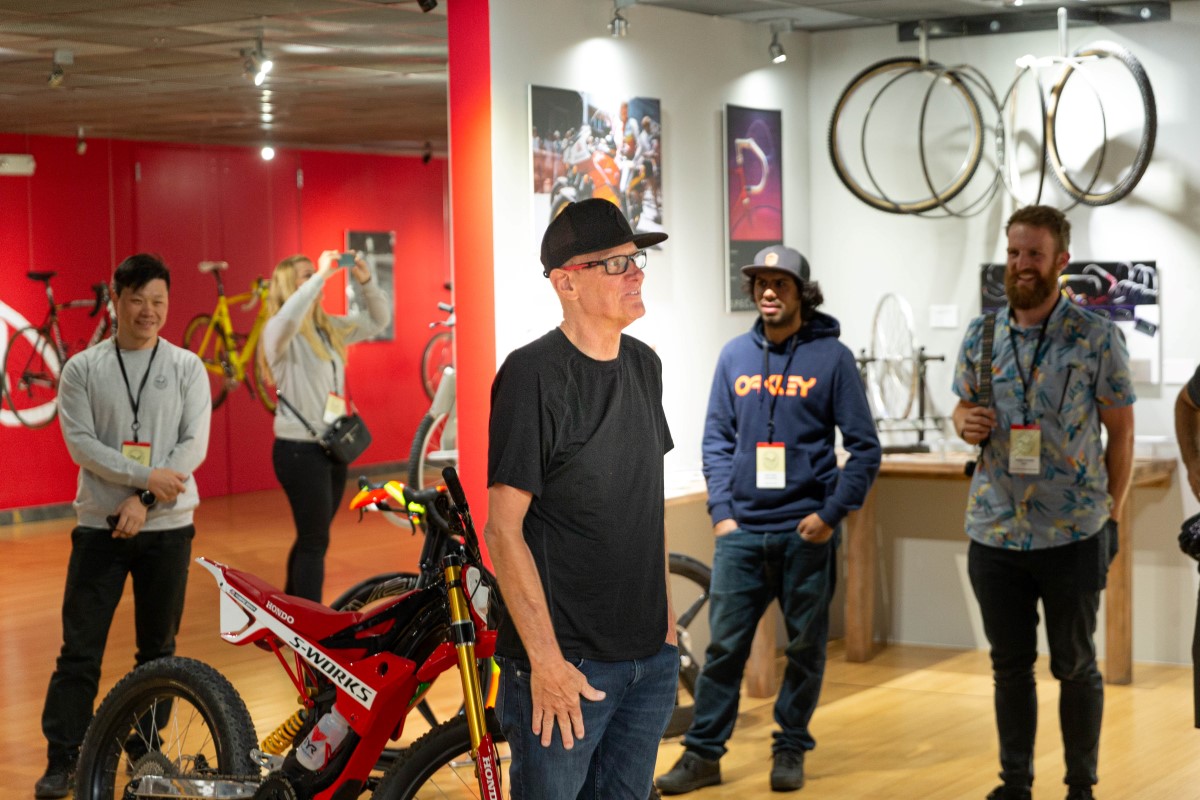 El retorno del fundador: Mike Sinyard vuelve a la dirección ejecutiva de Specialized