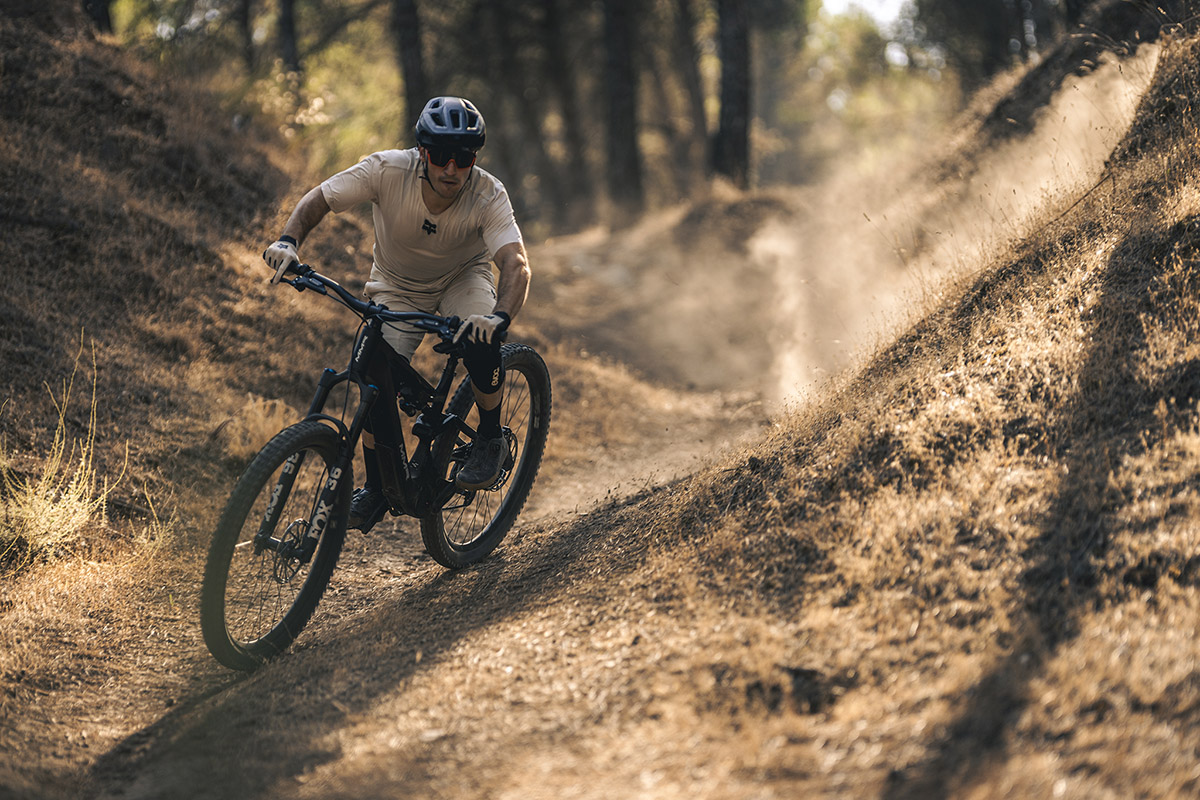 Probamos la MMR Lyth 10: Una ebike entre el trail y el enduro con la potencia de Avinox