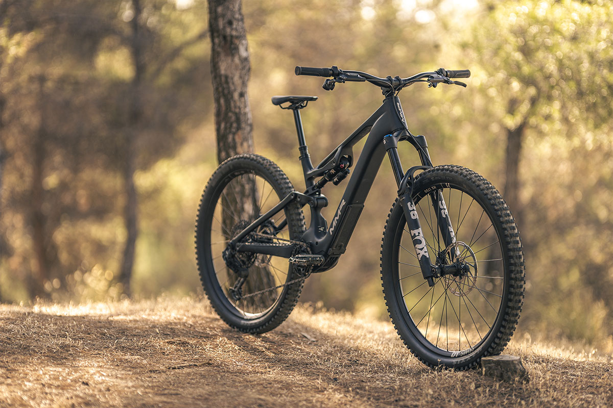 Probamos la MMR Lyth 10: Una ebike entre el trail y el enduro con la potencia de Avinox