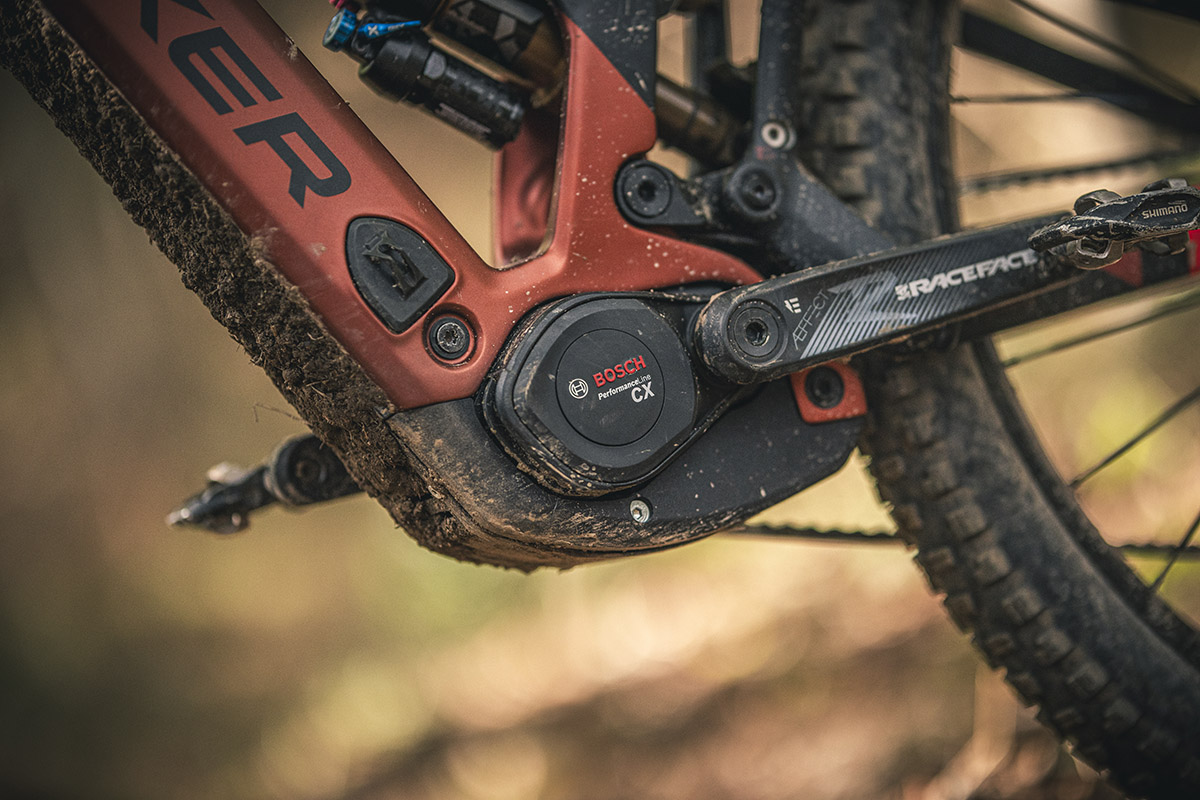 Primeras Pedaladas: Nueva Mondraker Crafty Carbon 2025, con el nuevo BOSCH CX y geometría actualizada