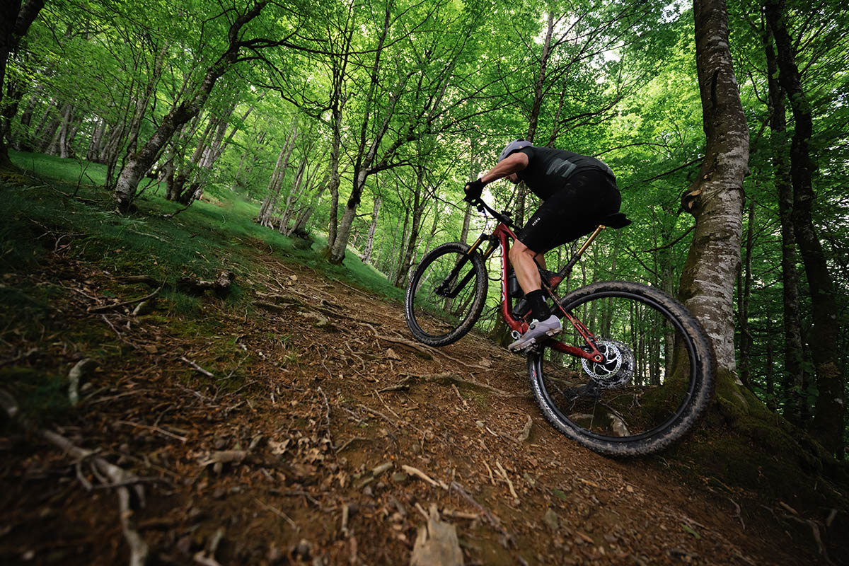 Primeras Pedaladas con la nueva Orbea Oiz ¡ADN de Copa del Mundo!