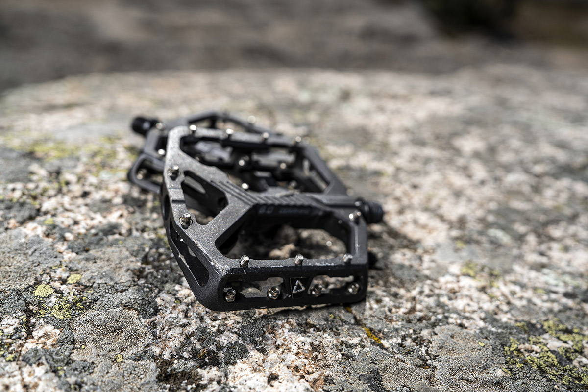 Probamos los pedales Leatt CeraMAG AM 8.0 Flat: Magnesio y recubrimiento cerámico
