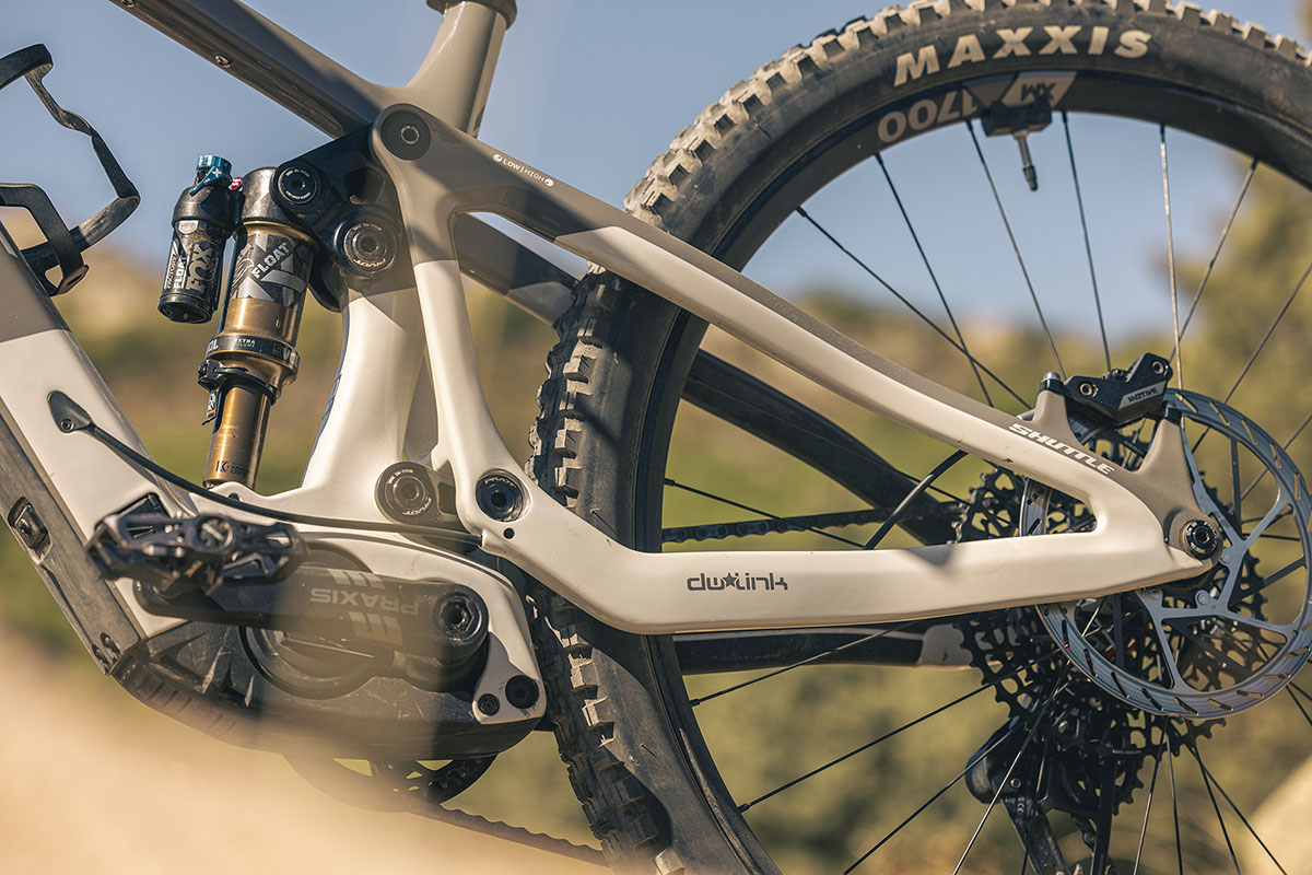 ¡Te olvidarás de los Nm! Probamos la Pivot Shuttle SL AM PRO