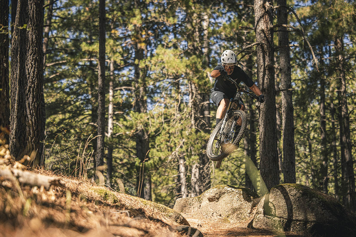 ¡Te olvidarás de los Nm! Probamos la Pivot Shuttle SL AM PRO