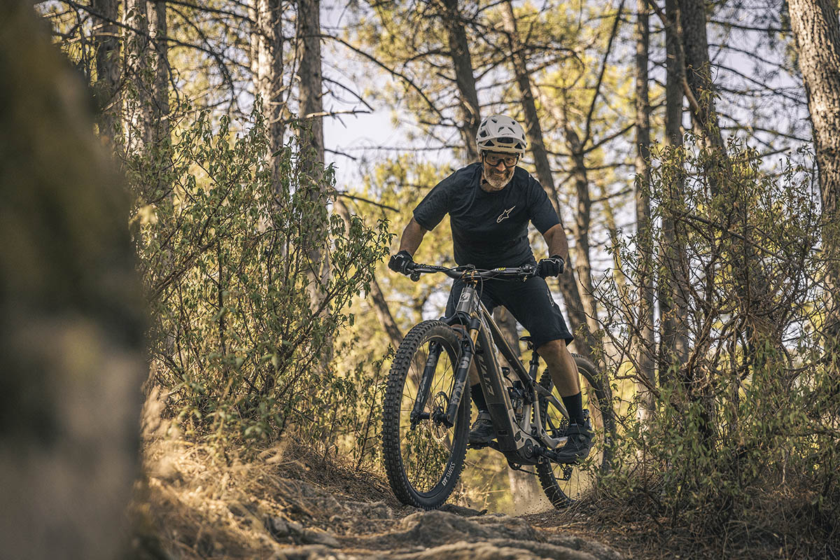 ¡Te olvidarás de los Nm! Probamos la Pivot Shuttle SL AM PRO