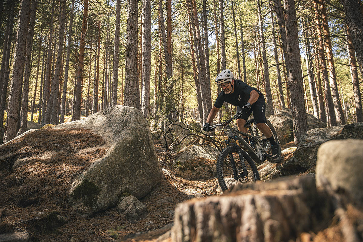 ¡Te olvidarás de los Nm! Probamos la Pivot Shuttle SL AM PRO