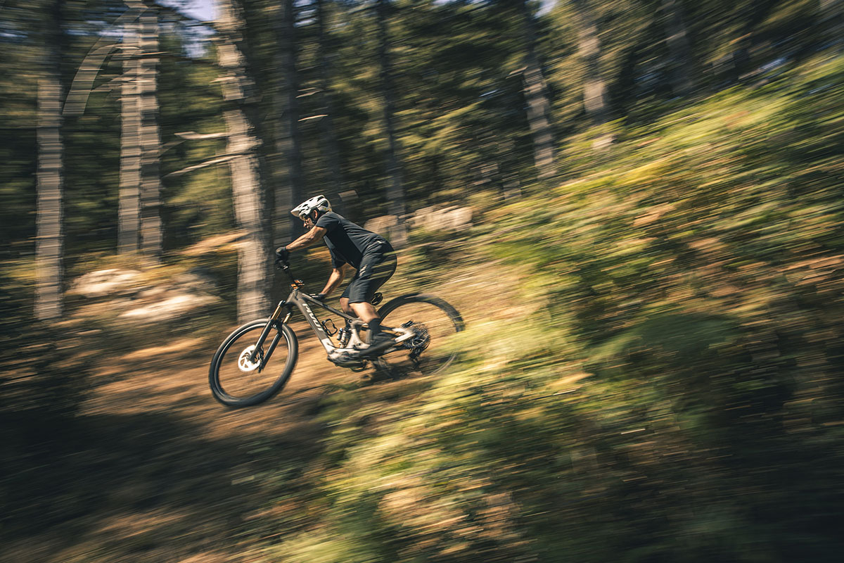 ¡Te olvidarás de los Nm! Probamos la Pivot Shuttle SL AM PRO