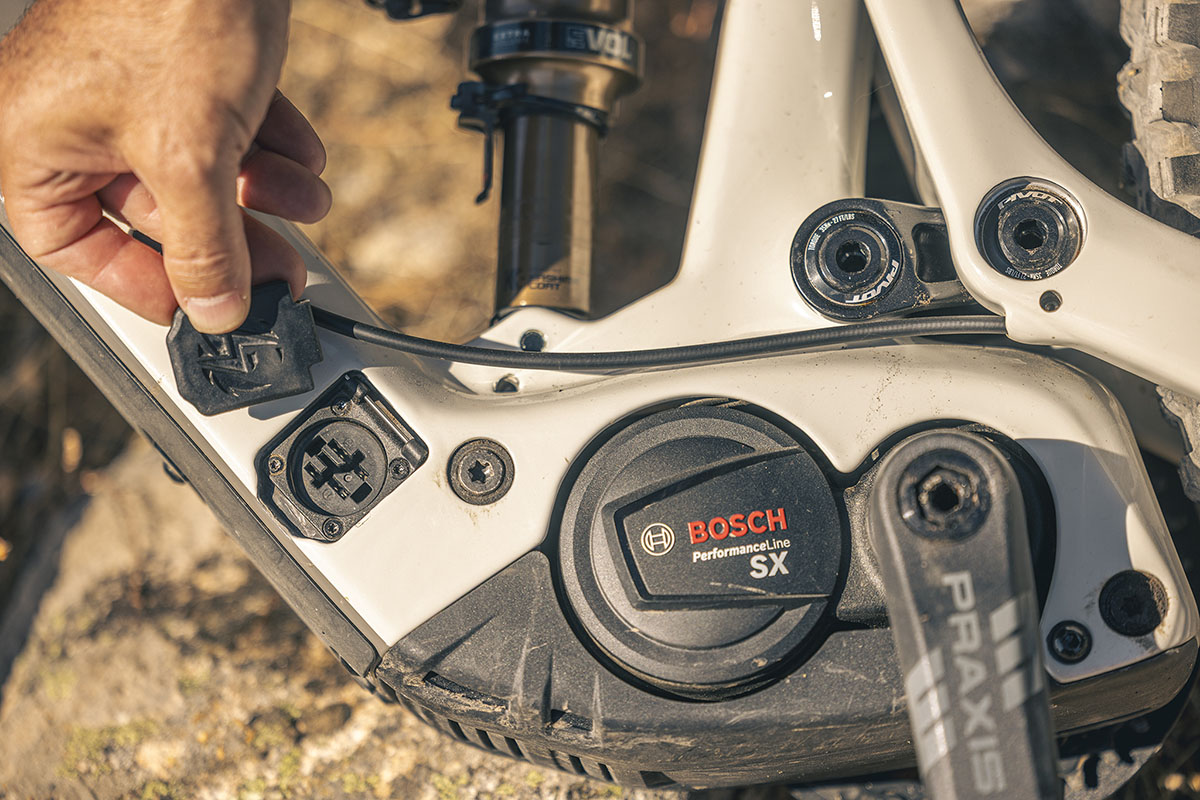 ¡Te olvidarás de los Nm! Probamos la Pivot Shuttle SL AM PRO