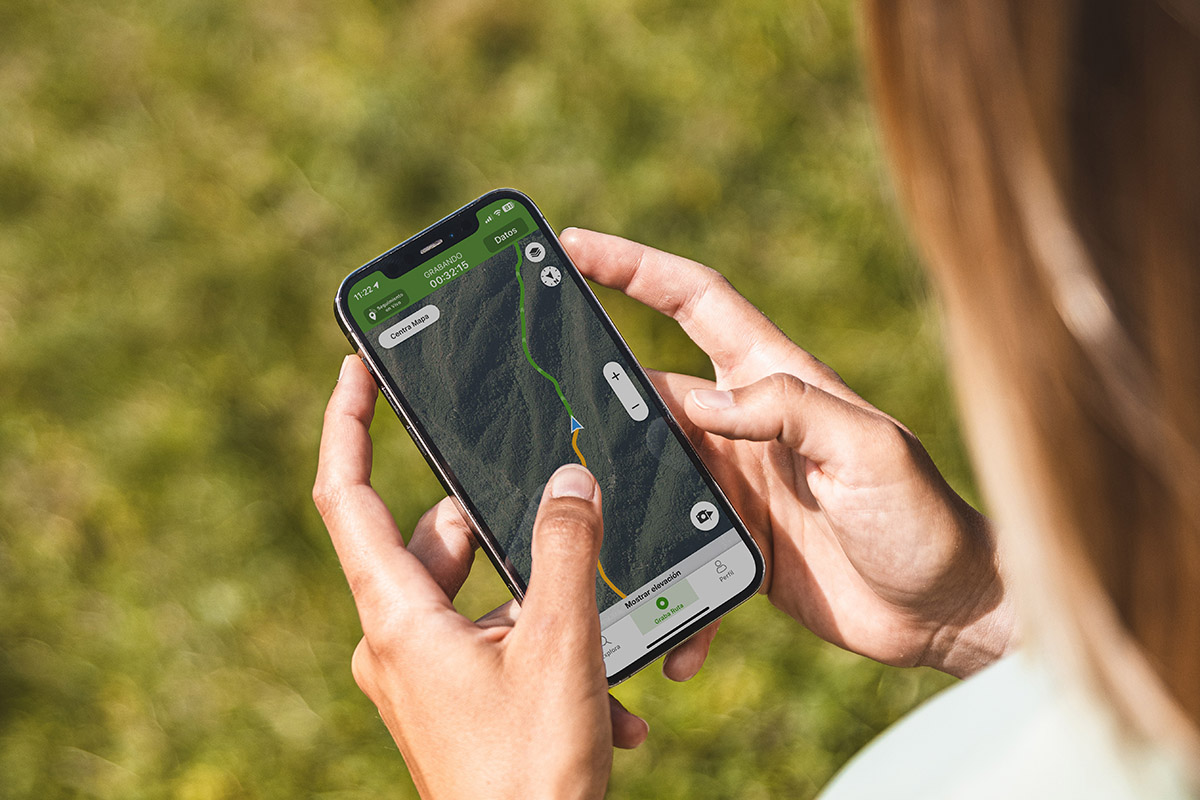 Supervivencia MTB: dispositivos GPS, apps de seguimiento y trucos esenciales si vas solo