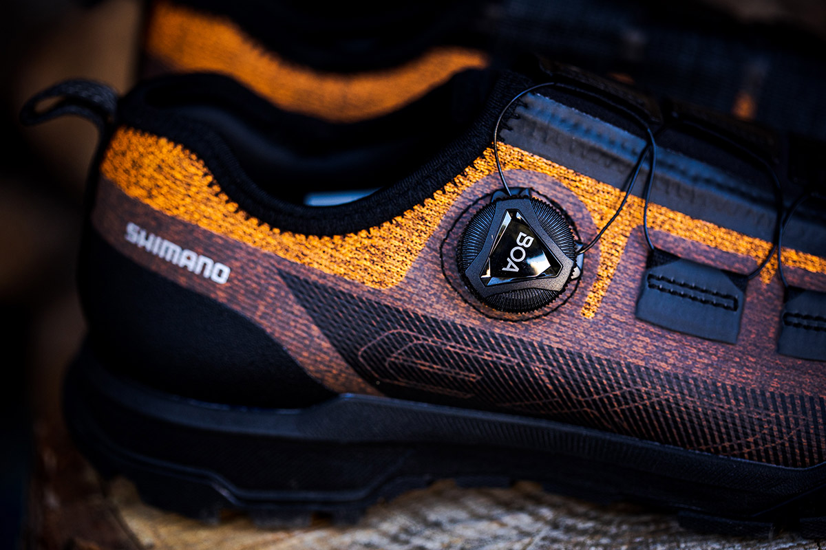 Probamos las zapatillas Shimano EX7, unas zapatillas cómodas y "para todo"