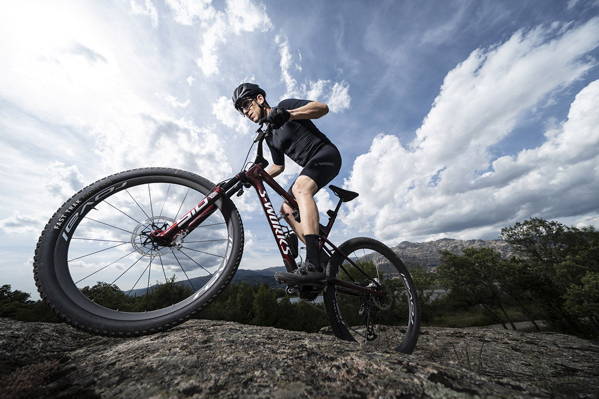 Sólo para carreras. Probamos la S-Works Epic 9 de Specialized