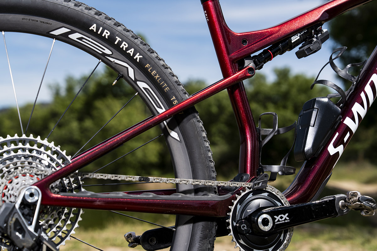 Sólo para carreras. Probamos la S-Works Epic 9 de Specialized